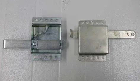 New Berlin WI Locksmith Store New Berlin, WI 262-297-6664 - 9-Garage-Door-Locks